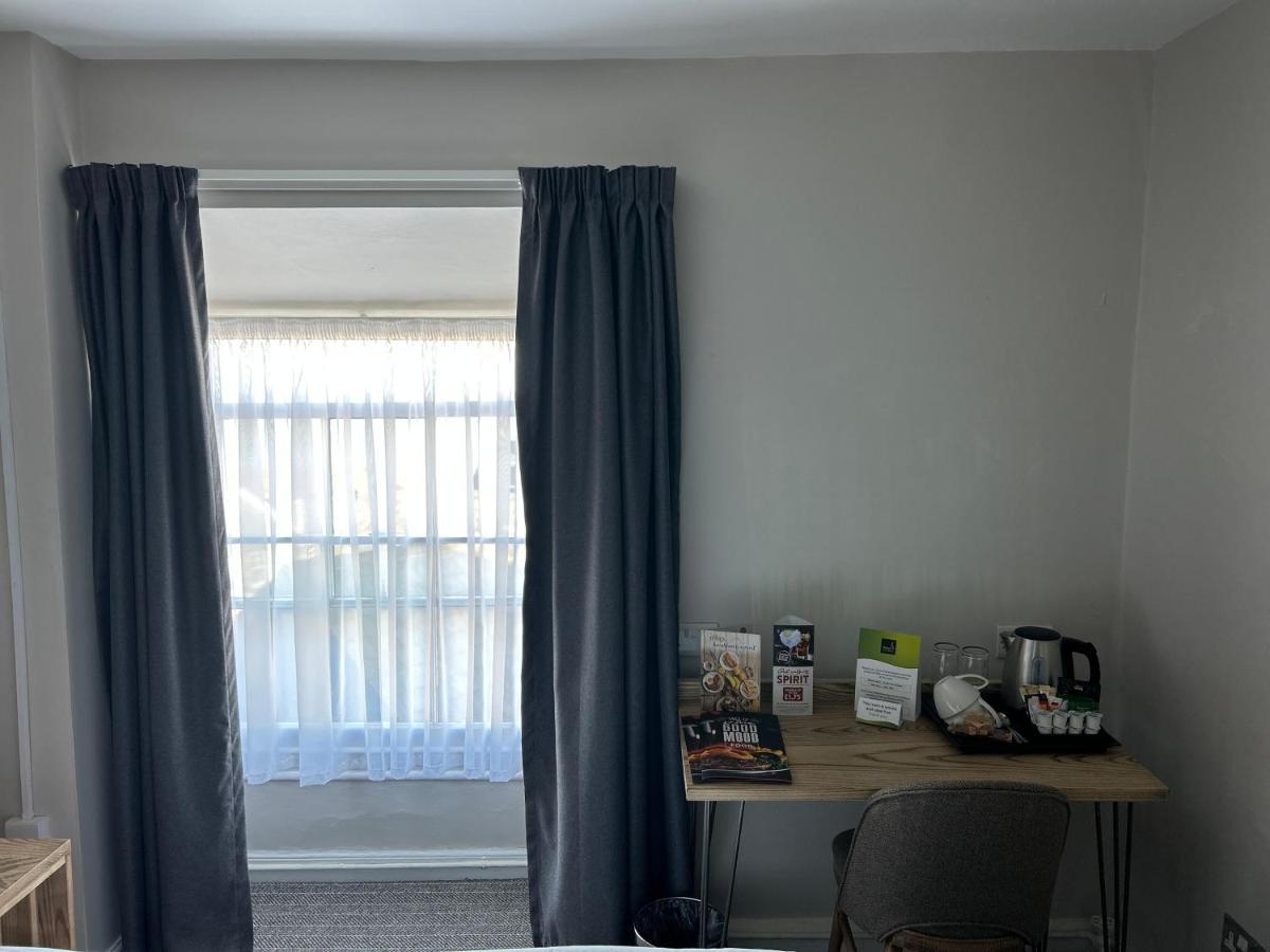 Hotel Penwig New Quay  Extérieur photo
